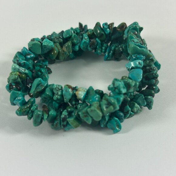 Chippy Green Bracelet Faux Turquoise 3 Strand Stretch Boho Layering - Picture 3 of 6